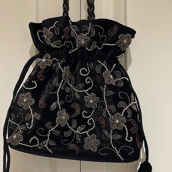 Exquisite Vintage Beaded Bag - Picture 5 of 11